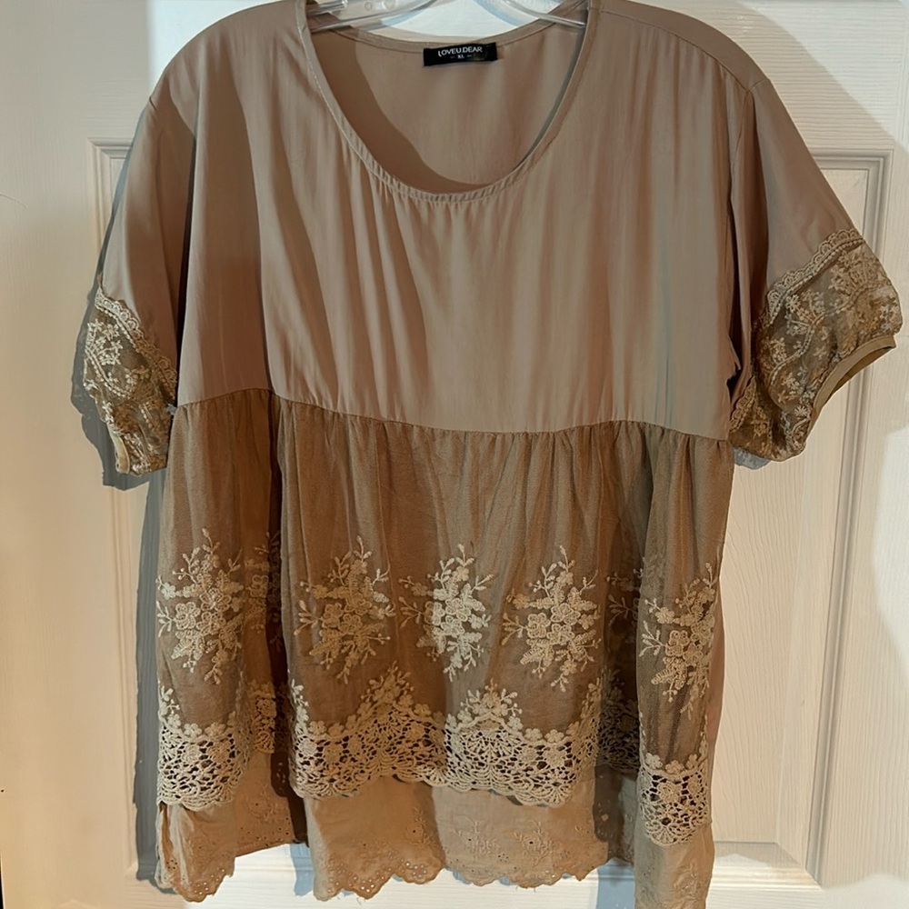 NWOT ladies size XL UDear Tee-shirt